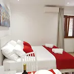 Luxury Studio Apollo